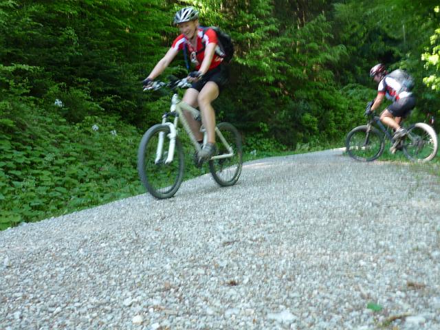 TAV0905_00045.jpg