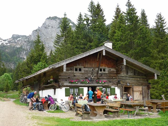 TAV0905_00092.jpg